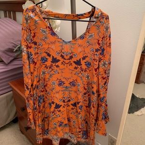 Long sleeve orange dress with choker attached